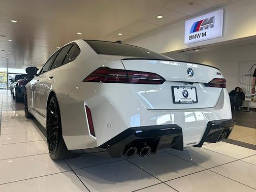 2026 BMW M5 Base
