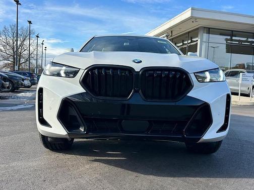2026 BMW X6 xDrive40i