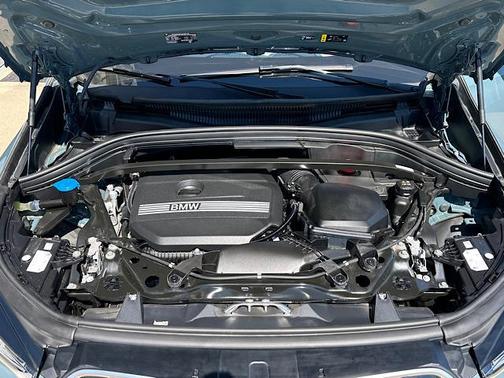 Green Metallic 2025 BMW X1 xDrive28i