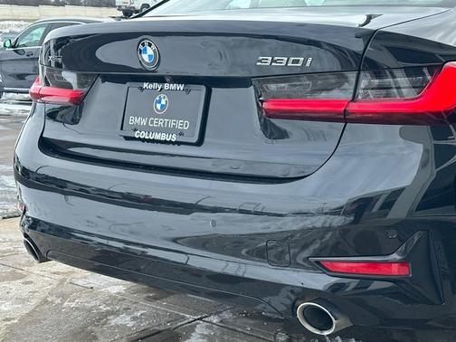 2021 BMW 330 i xDrive
