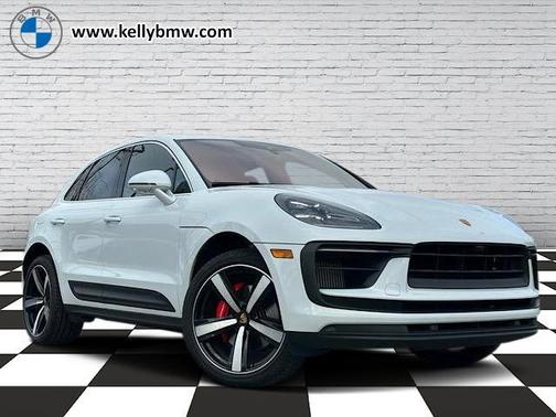 2022 Porsche Macan S