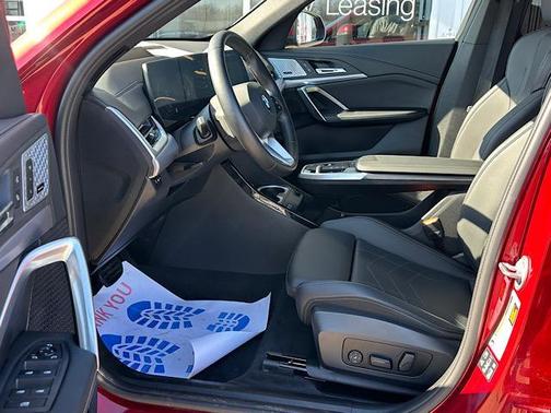 2025 BMW X2 xDrive28i
