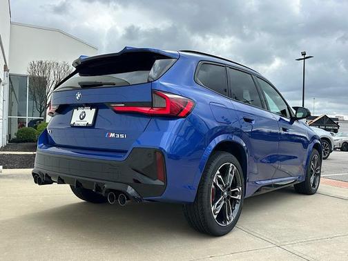 Portimao Blue Metallic 2026 BMW X1 M35i