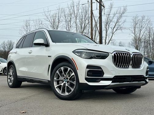 2022 BMW X5 PHEV xDrive45e