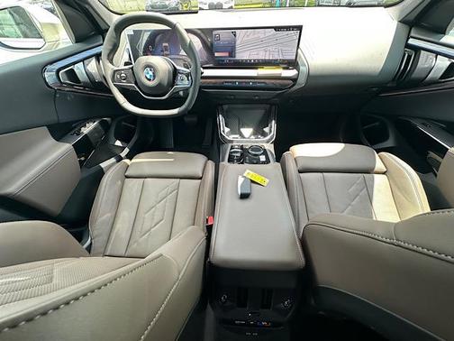 Dune 2026 BMW X3 30 xDrive