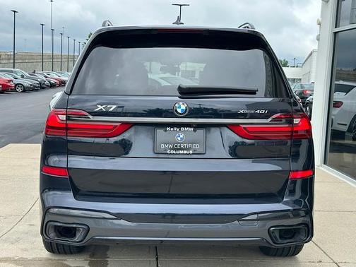 2022 BMW X7 xDrive40i