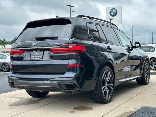 2022 BMW X7 xDrive40i