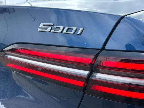 2024 BMW 530 i xDrive