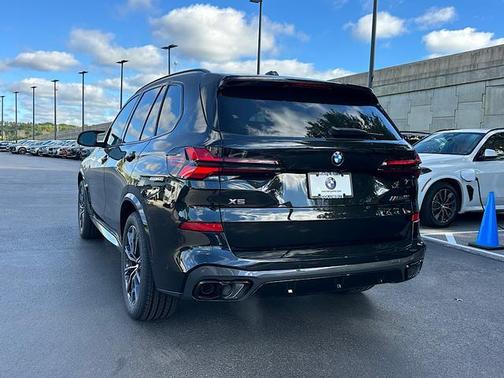2026 BMW X5 M60i