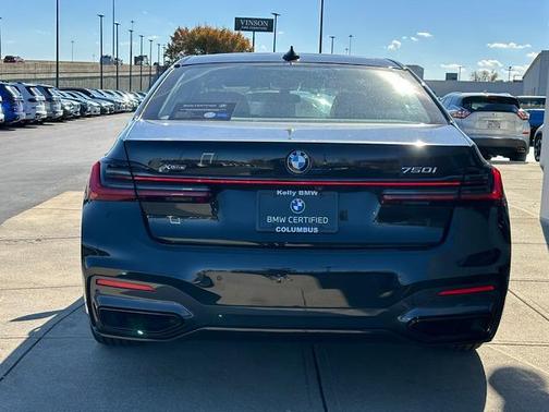 2022 BMW 750 i xDrive