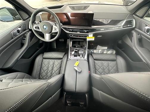 Tanzanite Blue II Metallic 2026 BMW X5 PHEV xDrive50e