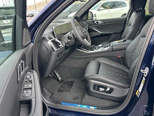 Tanzanite Blue II Metallic 2026 BMW X5 PHEV xDrive50e
