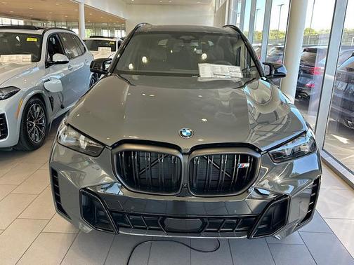 2026 BMW X5 M60i