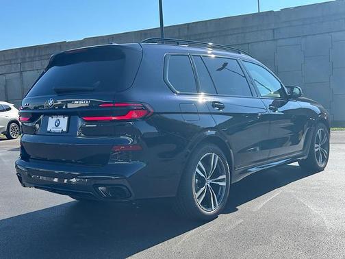 2026 BMW X7 M60i