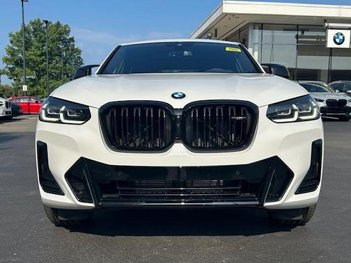 2025 BMW X4 M40i