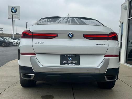 2022 BMW X6 xDrive40i
