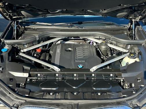 2023 BMW X6 xDrive40i
