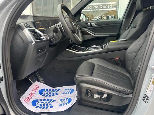 2025 BMW X5 xDrive40i