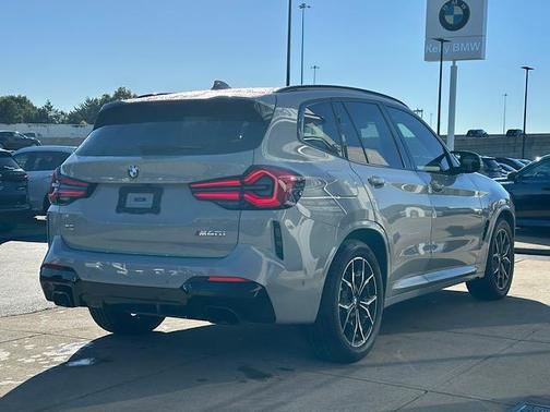 2024 BMW X3 M40i