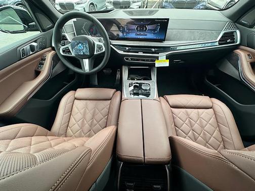 Manhattan Green Metallic 2026 BMW X5 xDrive40i