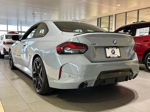 2026 BMW 230 i xDrive