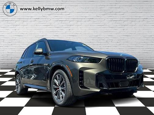 Manhattan Green Metallic 2026 BMW X5 PHEV xDrive50e