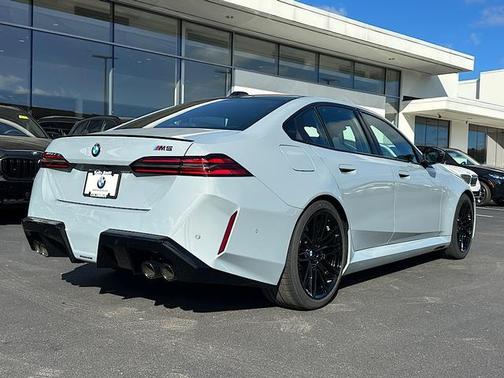 2026 BMW M5 Base