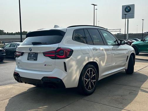 2023 BMW X3 M40i