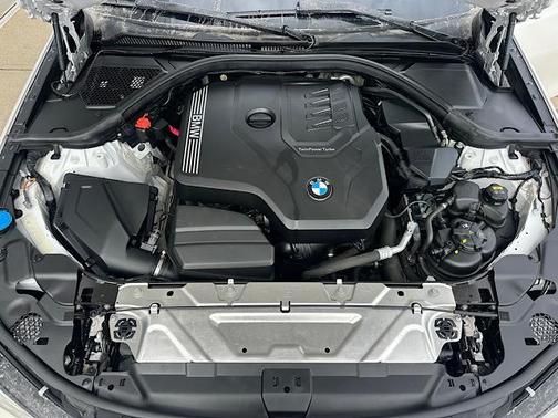 2019 BMW 330 i xDrive