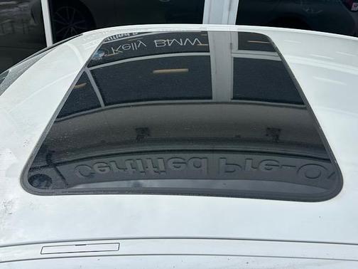 2019 BMW 330 i xDrive