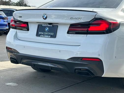 2023 BMW 540 i xDrive