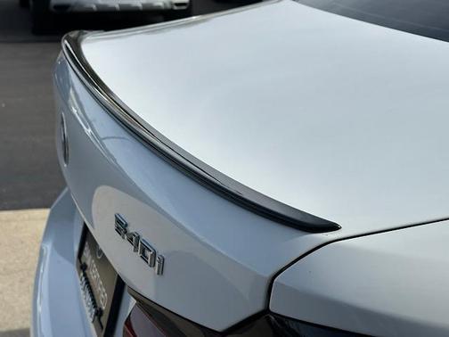 2023 BMW 540 i xDrive