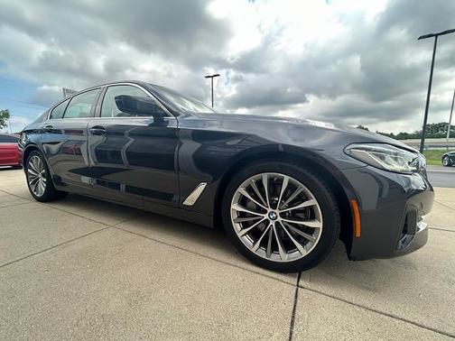 2022 BMW 530 i xDrive