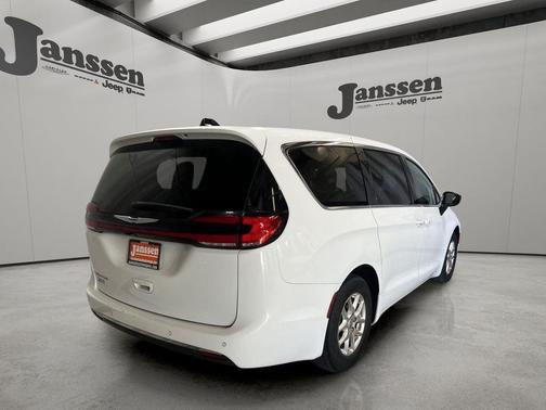 Bright White Clearcoat 2024 Chrysler Pacifica Touring L