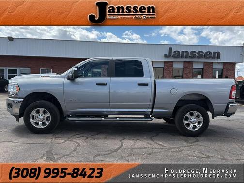 Billet Silver Metallic Clearcoat 2024 RAM 2500 Big Horn Crew Cab 4x4 6'4' Box