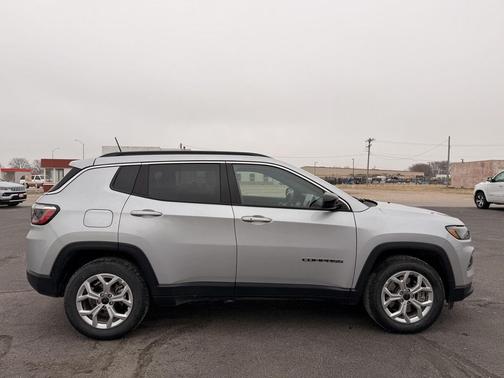 2025 Jeep Compass Latitude
