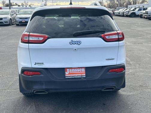 2016 Jeep Cherokee Latitude