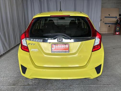 2016 Honda Fit EX