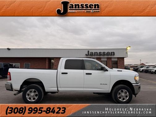 2024 RAM 2500 Big Horn Crew Cab 4x4 6'4' Box