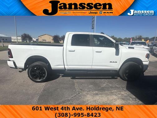 2024 RAM 2500 Big Horn Crew Cab 4x4 6'4' Box