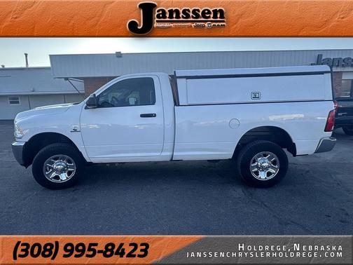 2017 RAM 2500 Tradesman Regular Cab 4x4 8' Box