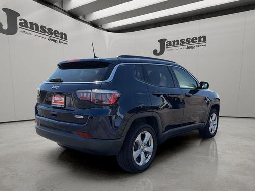 Jazz Blue Pearlcoat 2017 Jeep New Compass Latitude