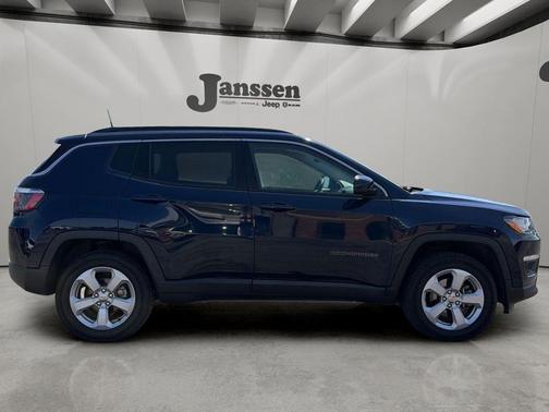 Jazz Blue Pearlcoat 2017 Jeep New Compass Latitude