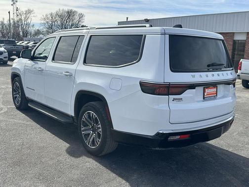 2024 Jeep Wagoneer L Series II 4x4