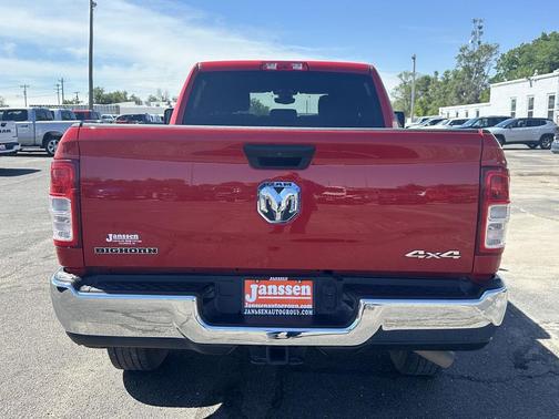 Flame Red Clearcoat 2024 RAM 2500 Big Horn Crew Cab 4x4 6'4' Box