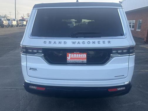 2024 Jeep Grand Wagoneer L Series III 4x4