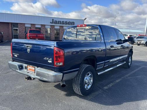 2006 Dodge Ram 2500 Laramie Mega Cab