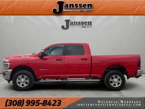 Flame Red Clearcoat 2026 RAM 2500 Big Horn Crew Cab 4x4 6'4' Box