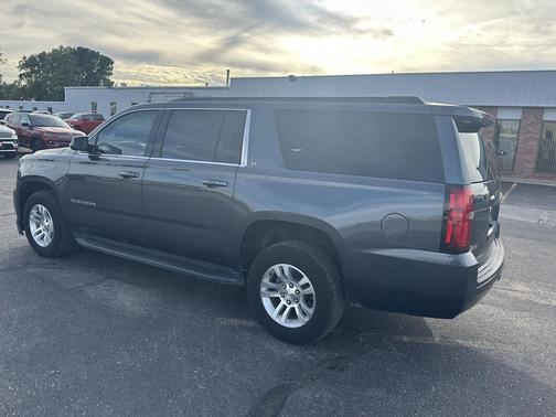 2019 Chevrolet Suburban LT