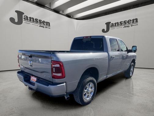 2024 RAM 2500 Laramie Crew Cab 4x4 6'4' Box
